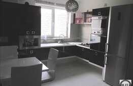 Apartament pentru pretentiosi! 3 camere, 20 mp TERASA, zona Teilor!