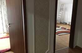 2 camere, 54 mp, decomandat, zona strazii Florilor