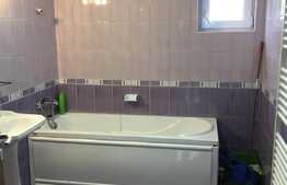 2 camere, 54 mp, decomandat, zona strazii Florilor