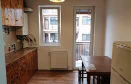 Apartament 2 camere, decomandat, zona Teilor!
