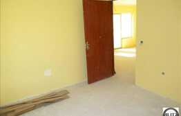 3 camere de vanzare, zona strazii Florilor