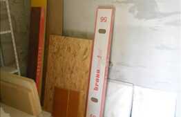 3 camere de vanzare, zona strazii Florilor