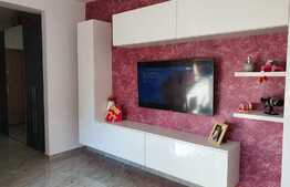 Apartament deosebit, 3 camere, etaj intermediar, loc parcare! Zona strazii Stejarului!