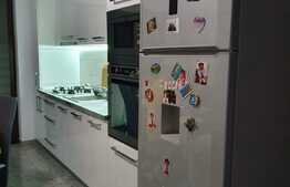 Apartament deosebit, 3 camere, etaj intermediar, loc parcare! Zona strazii Stejarului!