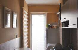 Apartament 2 camere, 50 mp, decomandat, parcare, zona Minerva