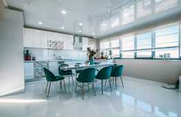 Casa cuplata, 225 mp, 250 mp teren, ultra-moderna, utilitati, priveliste! garaj!