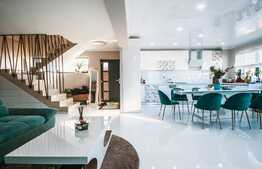 Casa cuplata, 225 mp, 250 mp teren, ultra-moderna, utilitati, priveliste! garaj!