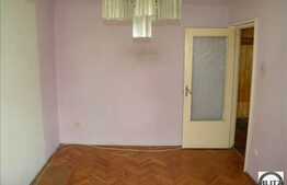 4 camere decomandate, 78.80 mp, zona strazii Parang. Boxa si loc de parcare!