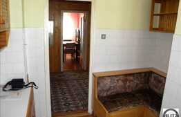 4 camere decomandate, 78.80 mp, zona strazii Parang. Boxa si loc de parcare!