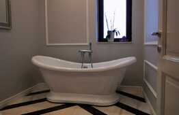 Apartament 4 camere, 101.50 mp, boxa, zona strazii Eugen Ionesco