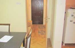 3 camere, decomandat, 69 mp utili, orientare vestica, zona strazii Parang!