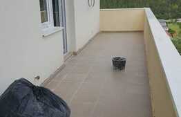 Apartament 2 camere, 40 mp, loc de parcare, terasa de 14 mp,  zona Garbaului