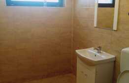 Apartament 3 camere, finisat, 61 mp., zona Terra