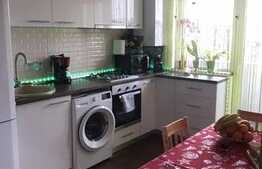 1 camera, decomandat, cochet, la cheie, 43 mp., zona Terra