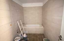 Apartament 3 camere, 57 mp, finisat, zona strazii Razoare