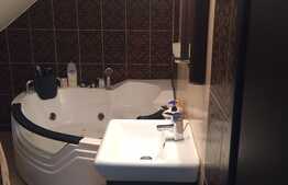 Apartament 3 camere, 90 mp, mobilat modern, gradina, parcare, zona strazii Oasului