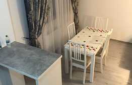 Apartament 3 camere, 68 mp, zona strazii Plopilor