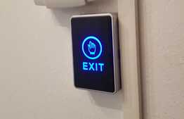 Finisaje de moderne, 77mp, AC, 2 bai, loc parcare, zona strazii Stejarului!