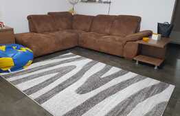 Finisaje de moderne, 77mp, AC, 2 bai, loc parcare, zona strazii Stejarului!