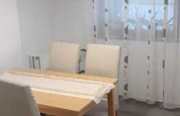 Casa individuala de vanzare, 160 mp, 1760 mp teren, zona Fodora