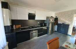 Finisaje de lux, 55mp, 3 camere, terasa 50mp, loc parcare! Zona strazii Subcetate!