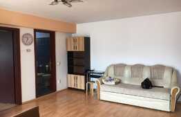 Apartament 3 camere, 76 mp, parcare, zona strazii Cetatii