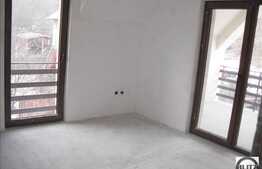 4 camere cu scara interioara, 75 mp!