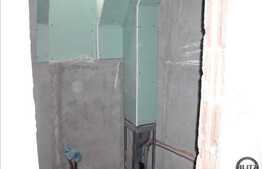 4 camere cu scara interioara, 75 mp!