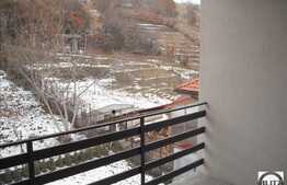 4 camere cu scara interioara, 75 mp!