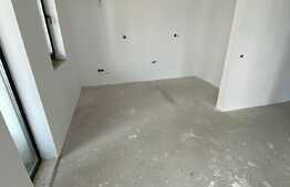 Apartament cu 2 camere, 61 mp, etaj intermediar, semifinisat,CF, zona Edgar Quinet