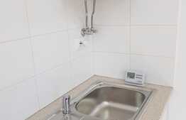 Spatiu in zona industriala a orasului, ideal pentru comert materiale/utilaje, birouri incluse