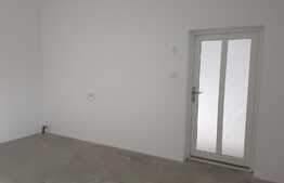 Spatiu in zona industriala a orasului, ideal pentru comert materiale/utilaje, birouri incluse