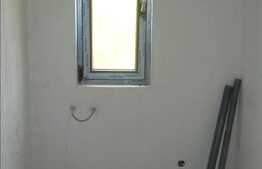 Geamuri tip vitrina, 75 mp, pret oportun!in cartierul Andrei Muresanu!