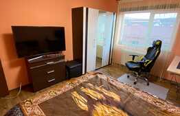 Apartament 3 camere, 69mp, mobilat, parcare, zona Stejarului