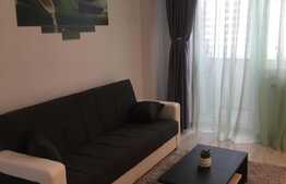 Apartament 3 camere, 70 mp, zona Vivo