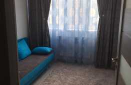 Apartament 3 camere, 70 mp, zona Vivo