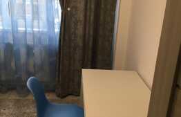 Apartament 3 camere, 70 mp, zona Vivo