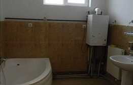 3 camere, 108 mp, imobil nou tip vila, zona UMF, mobilat complet!