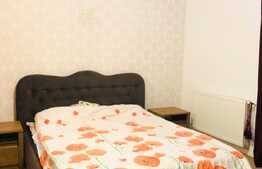 Disponibil cu 1 aprilie.Apartament 3 camere, 2 bai, 82mp, 2 parcari, zona strazii Florilor