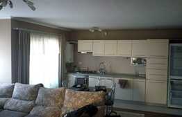 Apartament 3 camere, 60 mp, parcare, zona strazii Florilor