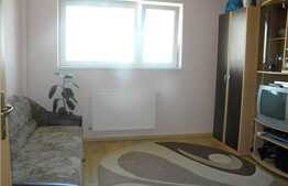 Apartament 3 camere, 72 mp utili, garaj, boxa, zona MOL