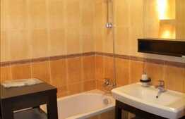 Apartament cu suprafata generoasa finisat in Zona Centrala !!!