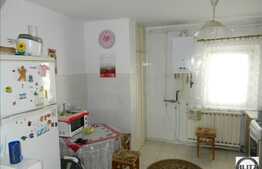 Vanzare 4 camere, decomandat, 94 mp, parcare, boxa la subsol, zona Kaufland!