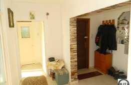 Vanzare 4 camere, decomandat, 94 mp, parcare, boxa la subsol, zona Kaufland!