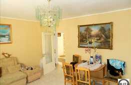 Vanzare 4 camere, decomandat, 94 mp, parcare, boxa la subsol, zona Kaufland!