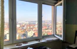 Apartament cu 3 camere, 80 mp, priveliste panoramica, zona Hotel Napoca