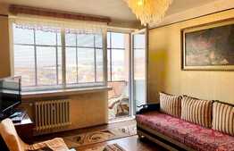 Apartament cu 3 camere, 80 mp, priveliste panoramica, zona Hotel Napoca