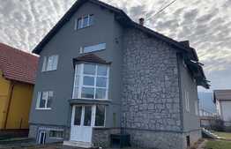 Casa individuala 360 mp utili, teren de 1244 mp!