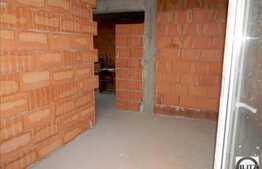 Apartament decomandat cu 3 camere, 60 mp, semifinisat