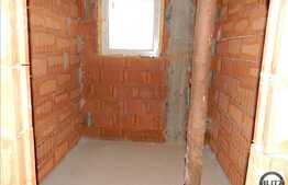 Apartament decomandat cu 3 camere, 60 mp, semifinisat